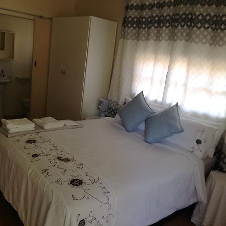 Mulmas Guest House Pretoria-Noord Εξωτερικό φωτογραφία