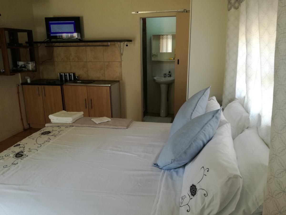 Mulmas Guest House Pretoria-Noord Εξωτερικό φωτογραφία